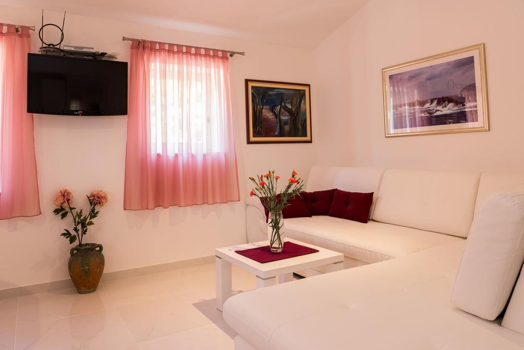 Apartments Mare Ragusa Esterno foto